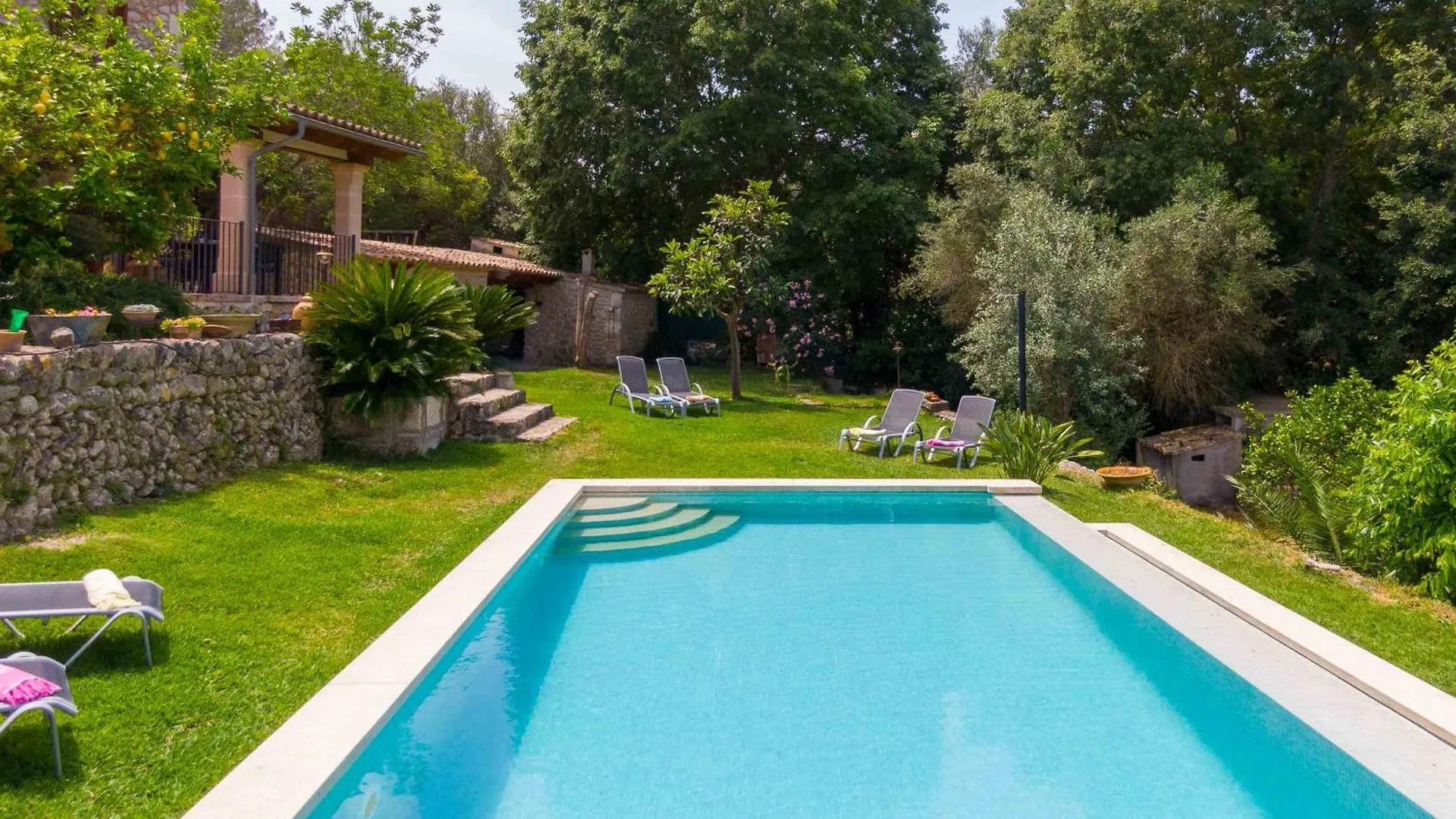 Pou Bo Villa Campanet